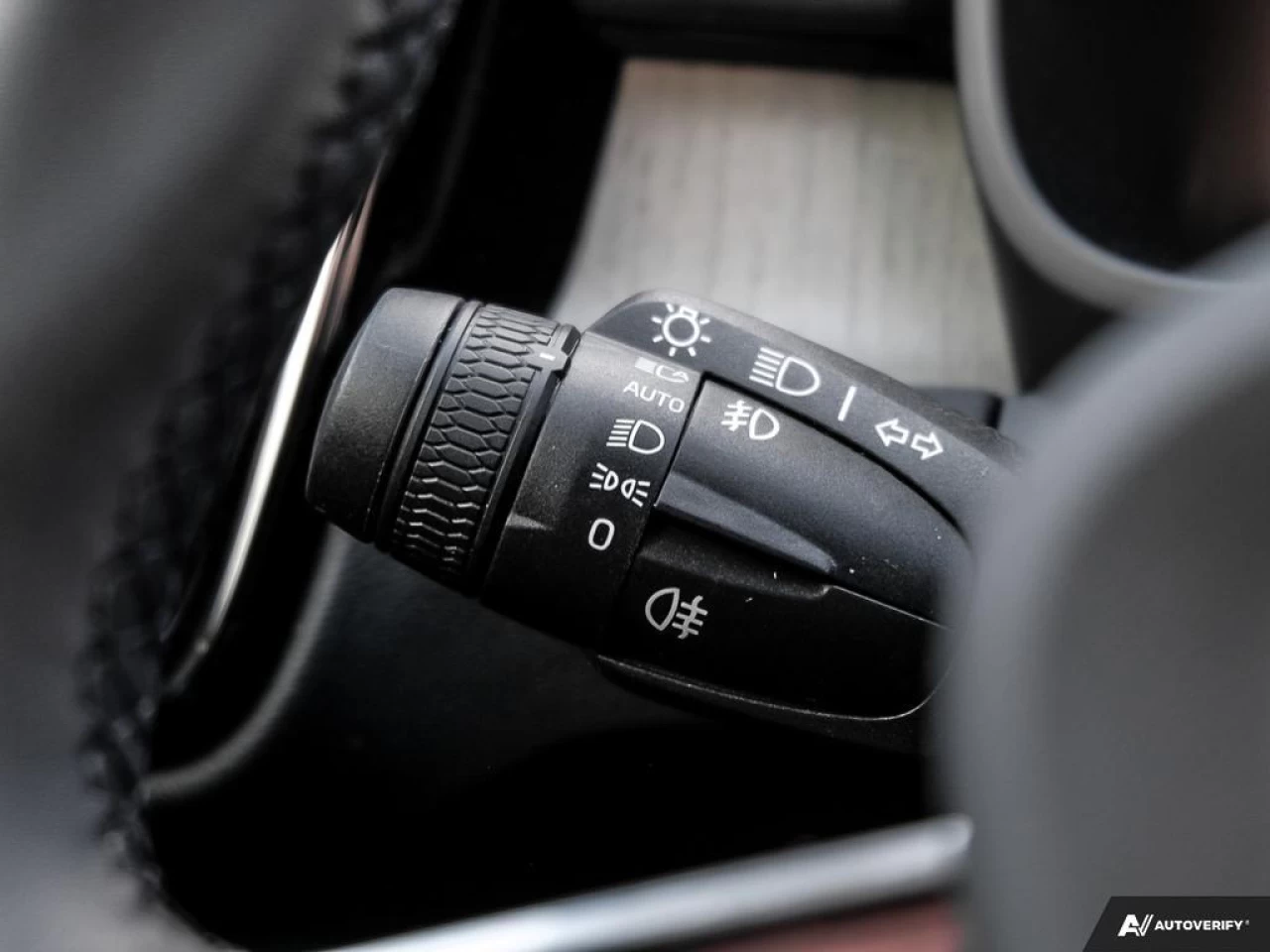 2022 Volvo XC40 T5 Inscription Main Image