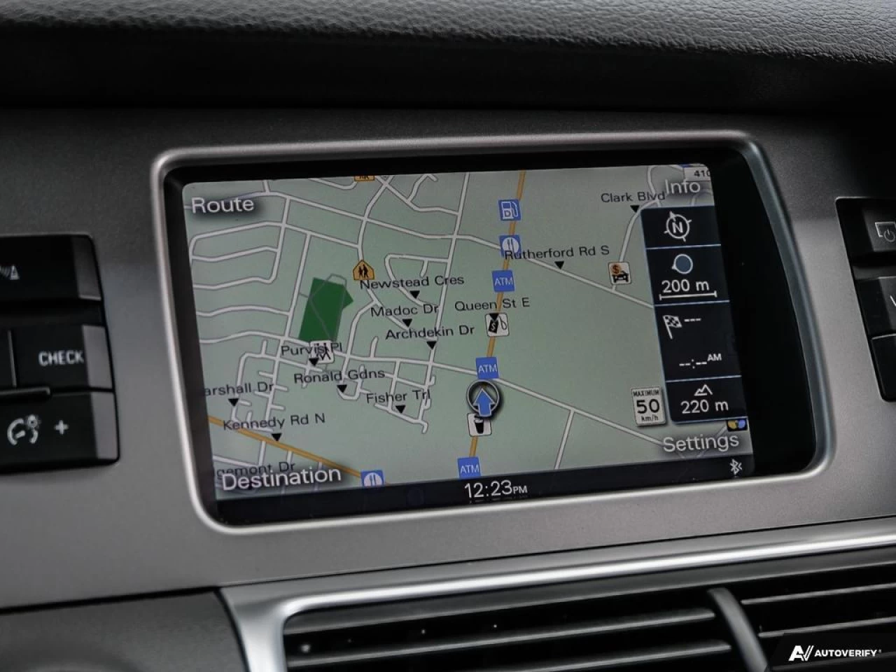 2015 Audi Q7 3.0L TDI Vorsprung Quattro Main Image