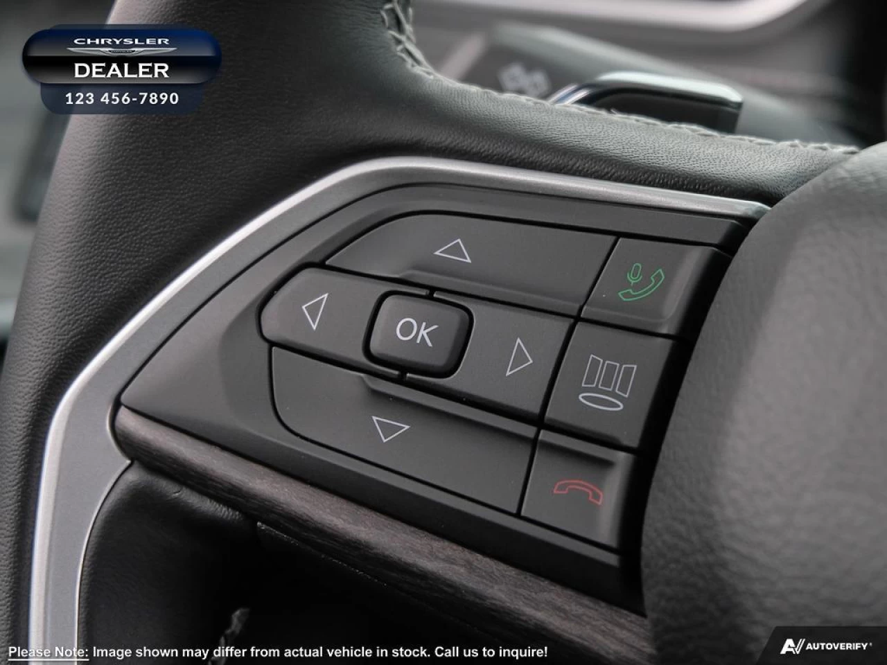 2022 Jeep Grand Cherokee Limited Main Image