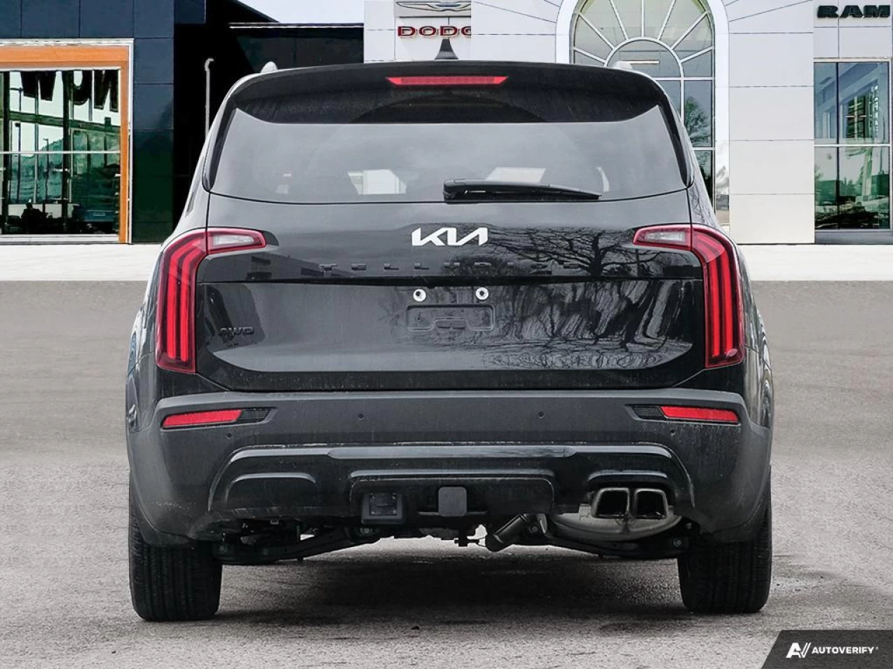 2022 Kia Telluride SX Main Image