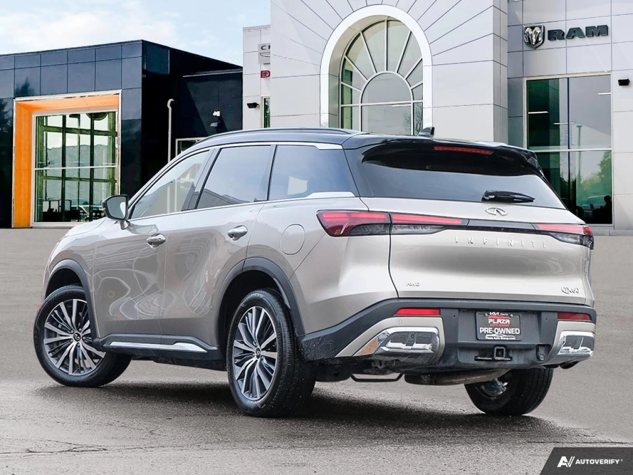 2022 INFINITI QX60 Autograph Main Image
