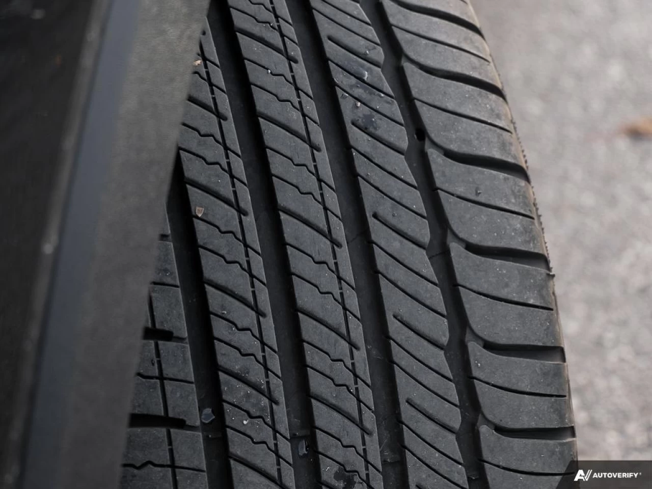 2022 Volvo XC40 T5 Inscription Main Image