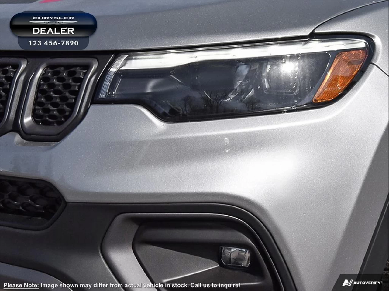 2023 Jeep Compass Trailhawk Elite Main Image