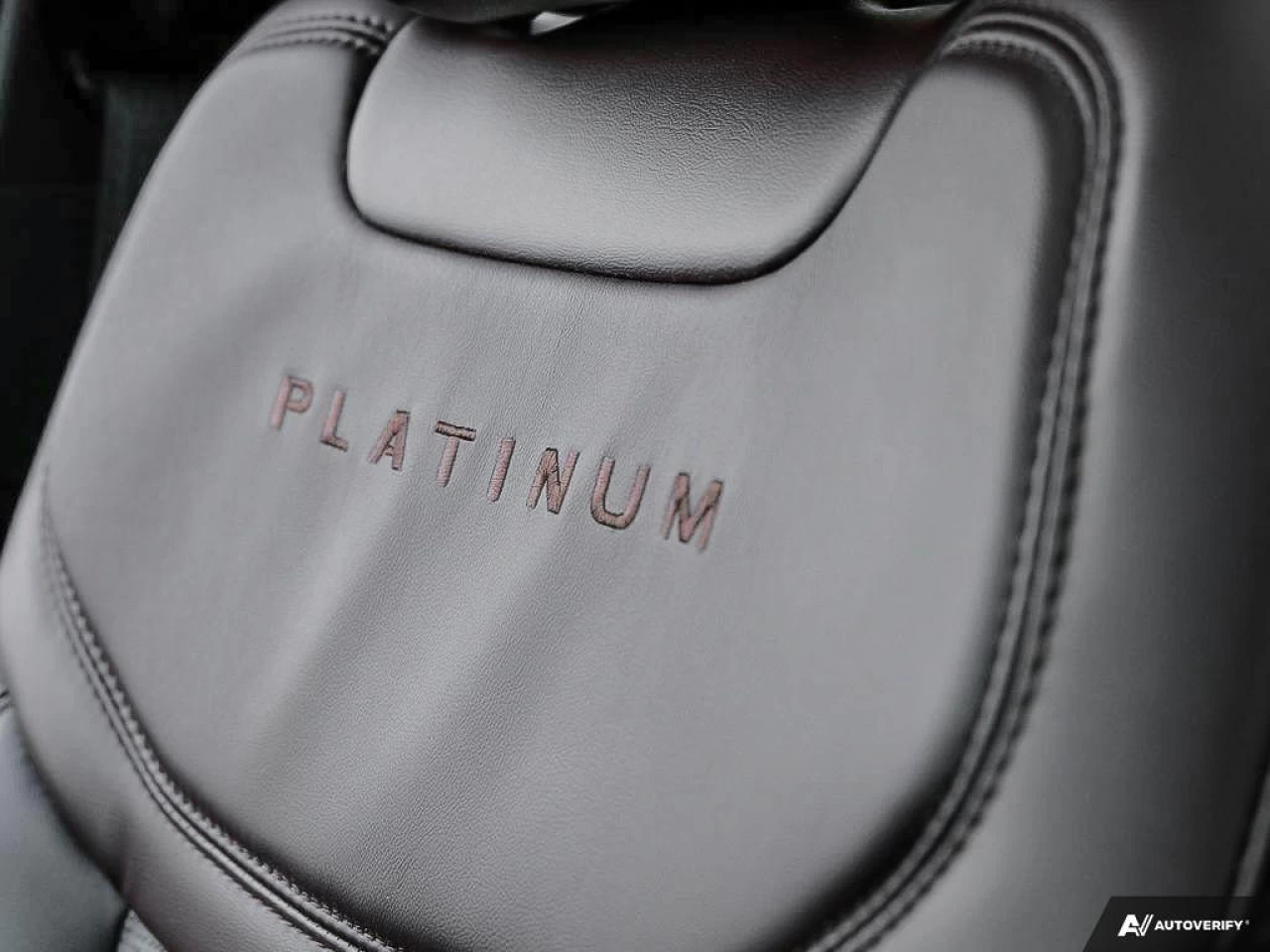 2020 Ford Explorer Platinum Main Image