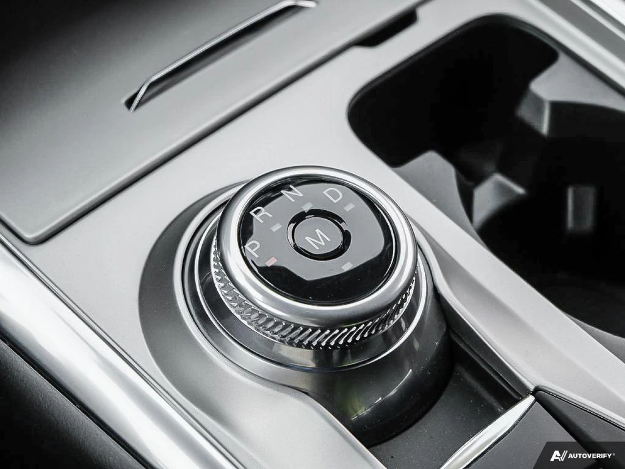 2020 Ford Explorer Platinum Main Image