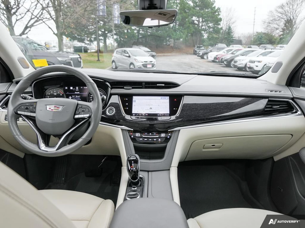 2022 Cadillac XT6 Premium Luxury Main Image