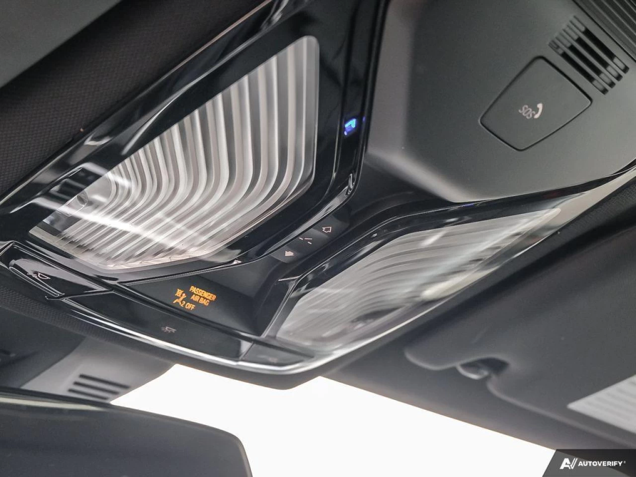 2021 BMW 3 Series 330i xDrive Sedan North America Main Image