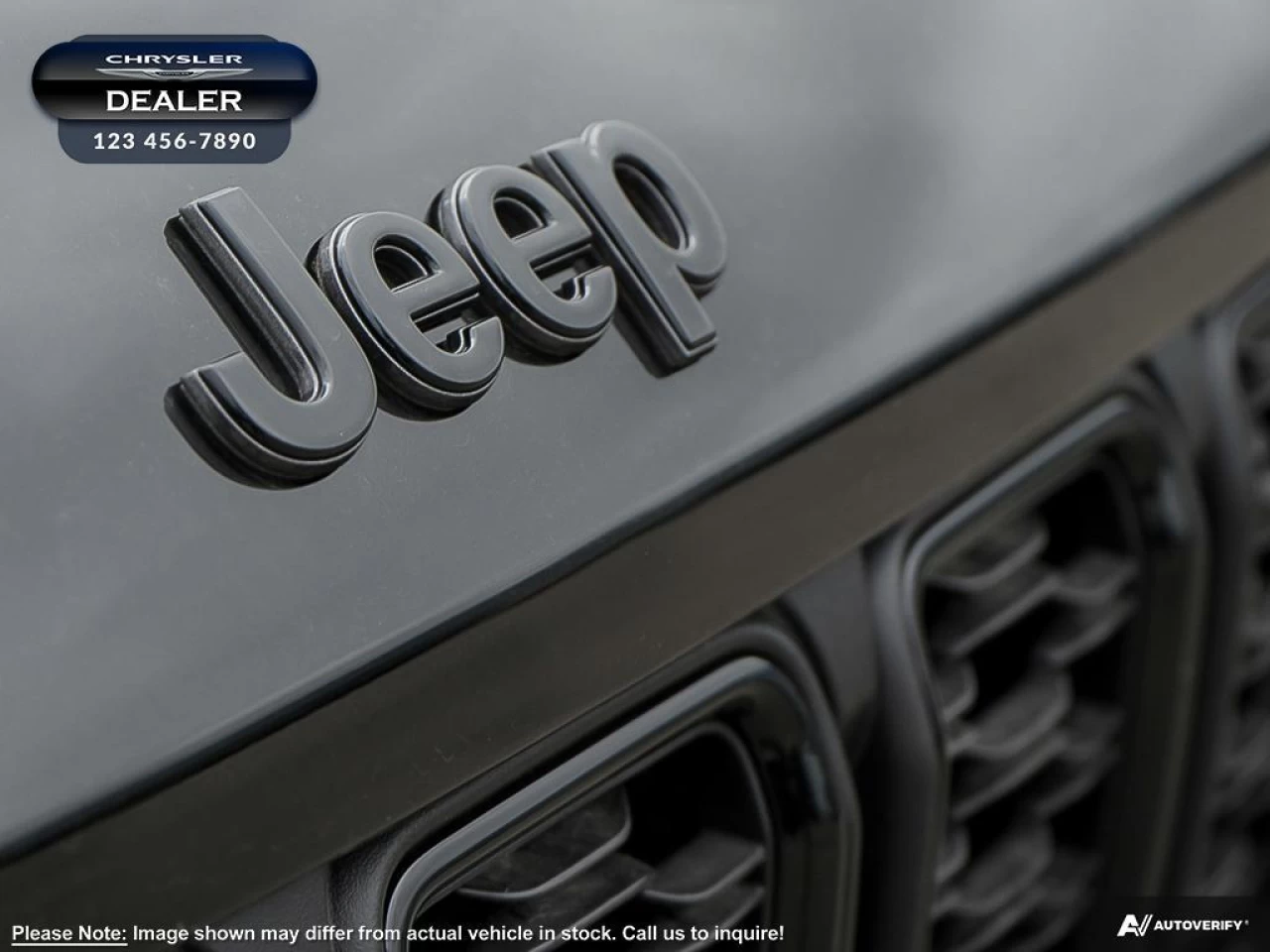 2023 Jeep Grand Cherokee Altitude Main Image