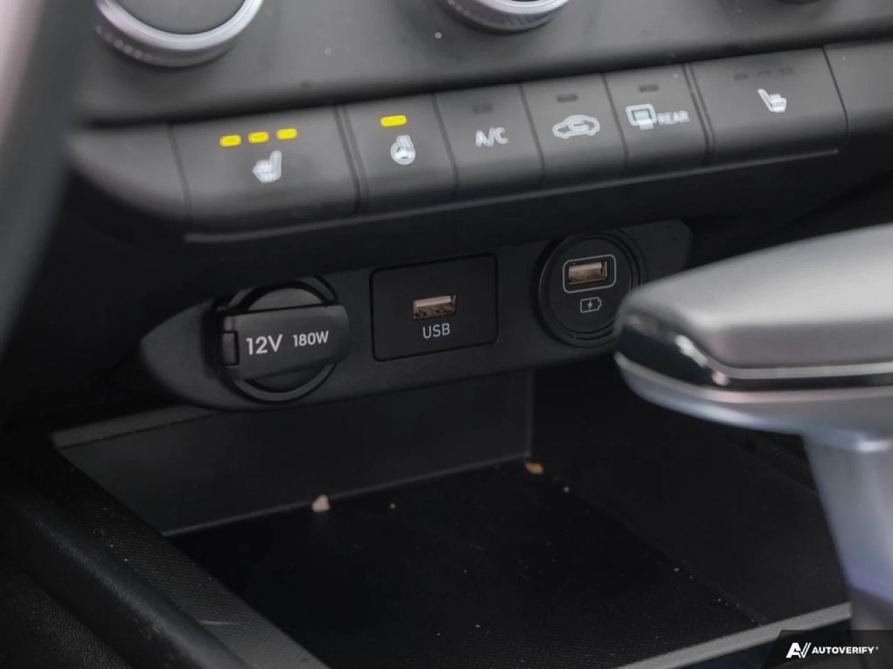 2022 Hyundai Elantra Preferred Main Image