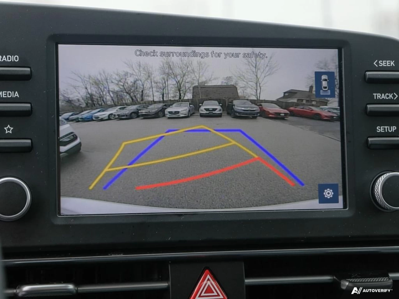 2022 Hyundai Elantra Preferred Main Image