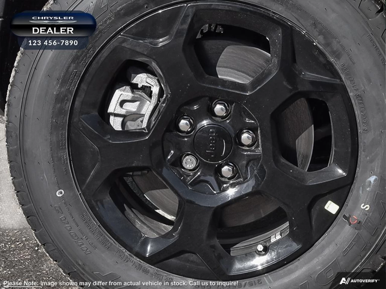 2023 Jeep Compass Trailhawk Elite Main Image