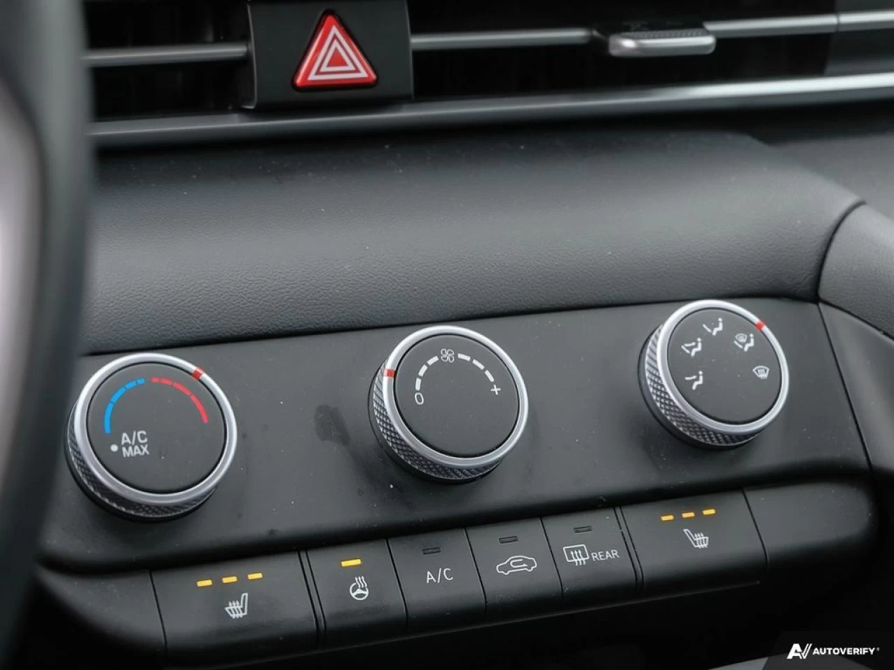 2022 Hyundai Elantra Preferred Main Image