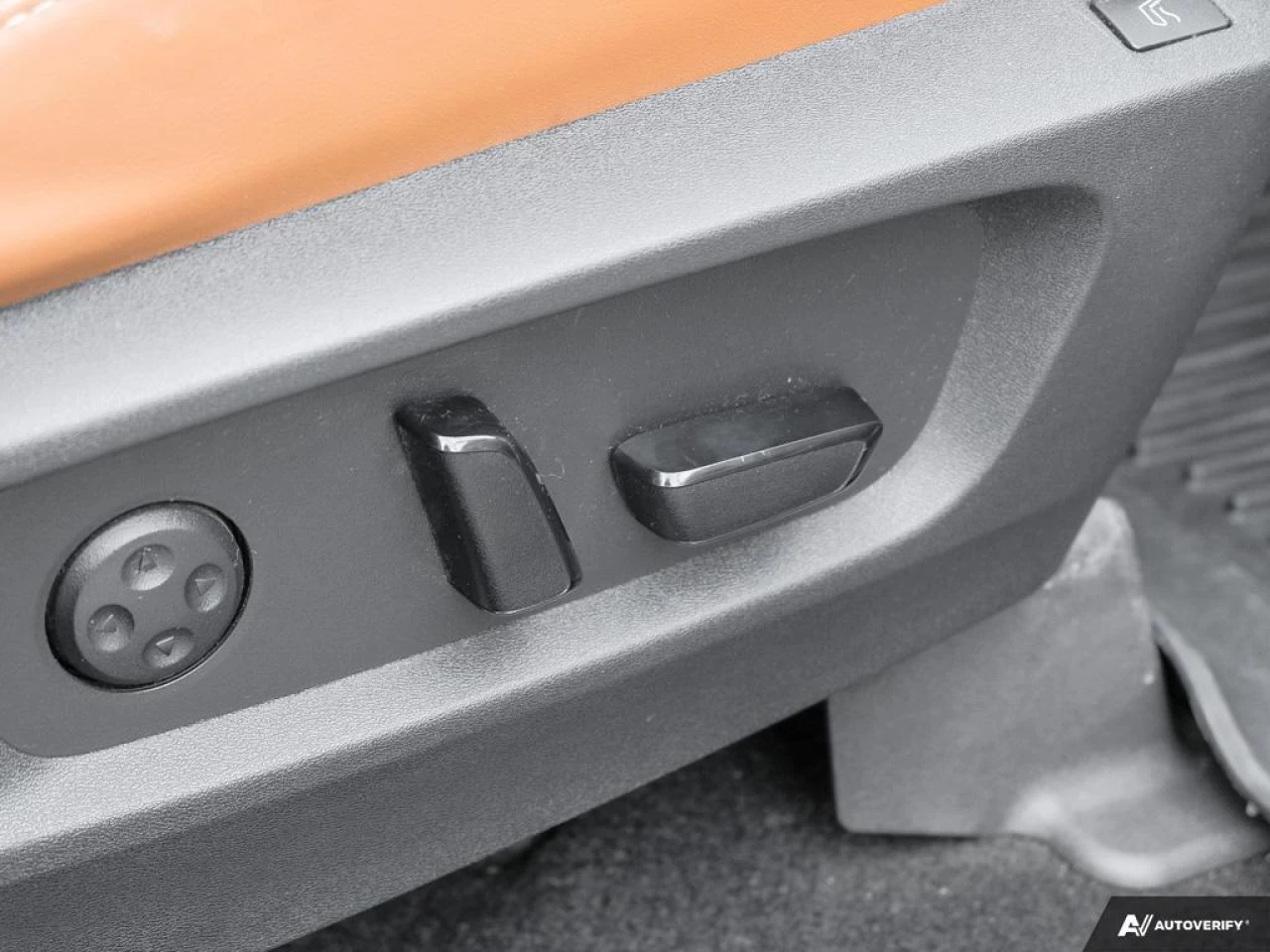 2022 INFINITI QX60 Autograph Main Image