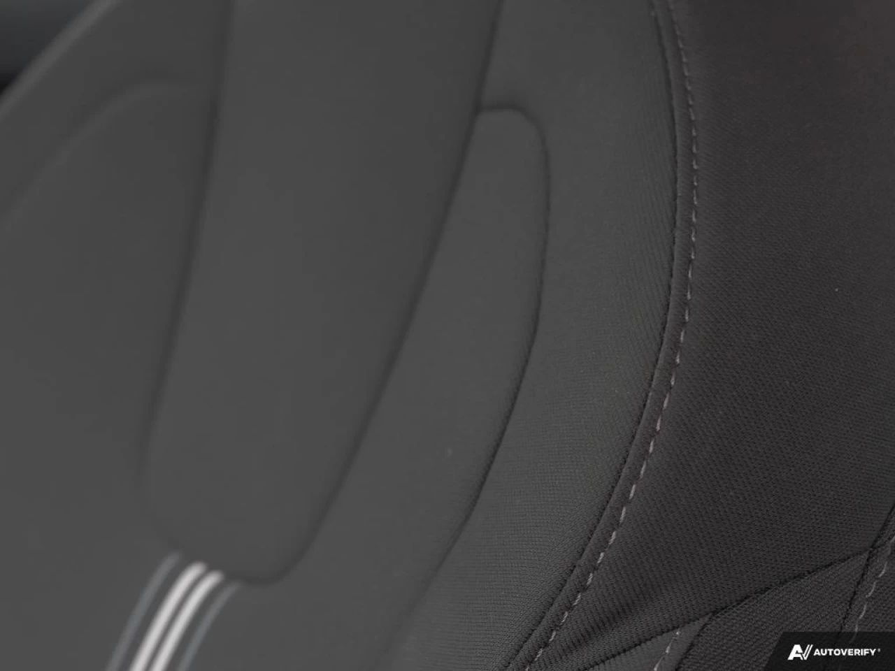 2022 Hyundai Elantra Preferred Main Image