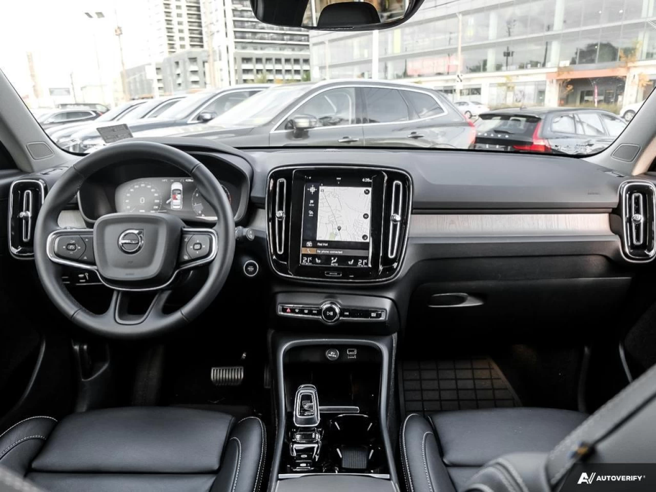 2022 Volvo XC40 T5 Inscription Main Image