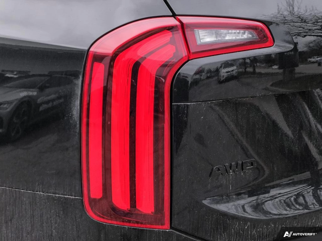 2022 Kia Telluride SX Main Image