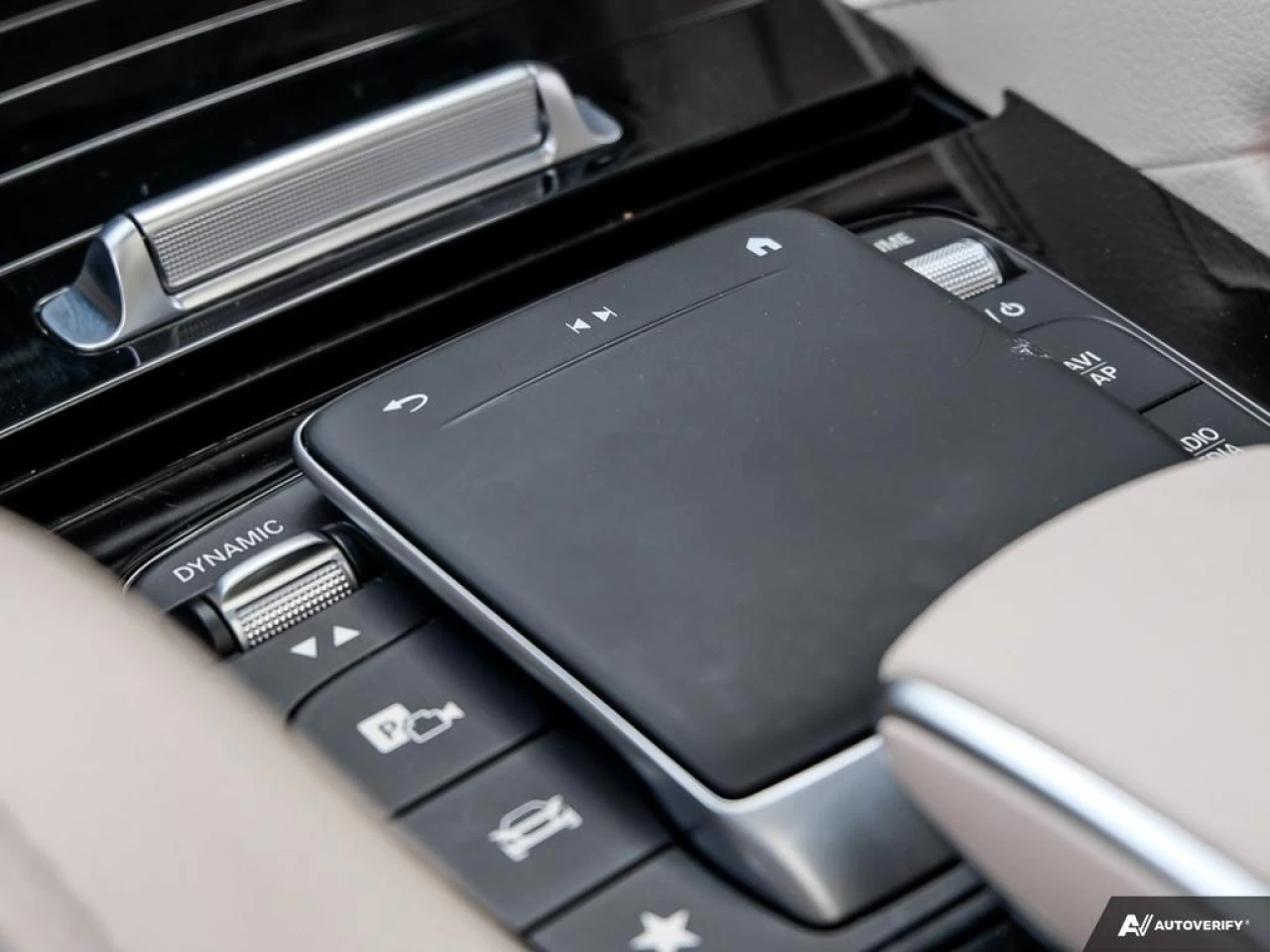 2021 Mercedes-Benz GLE 450 4MATIC Main Image