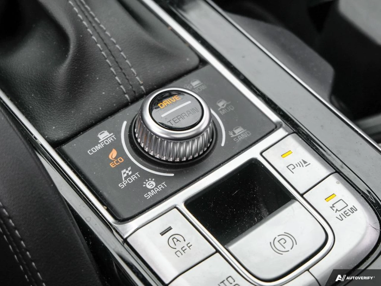 2022 Kia Telluride SX Main Image