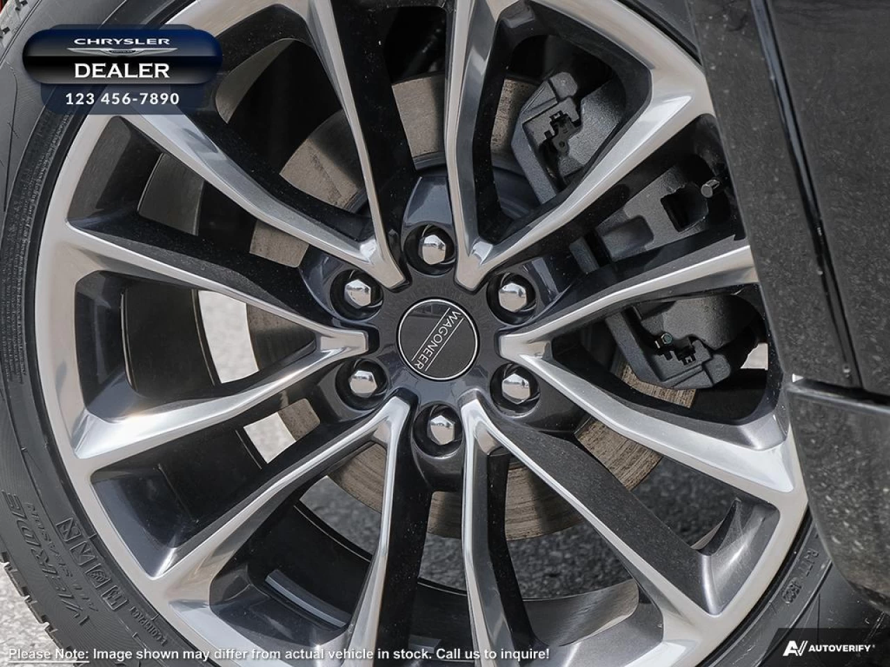 2023 Jeep Wagoneer L Series II Main Image