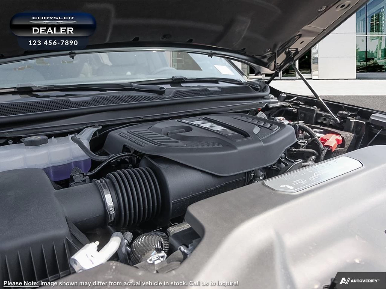 2023 Jeep Wagoneer L Series II Main Image