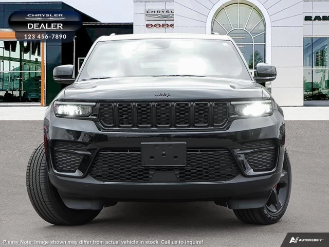 Jeep Grand Cherokee Altitude 2023
