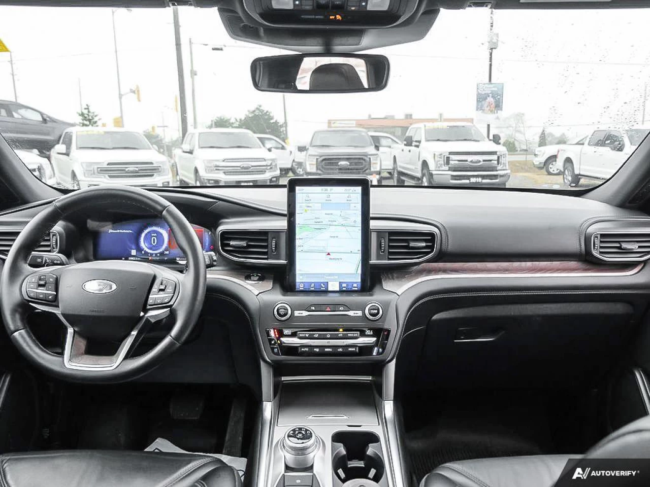 2020 Ford Explorer Platinum Main Image