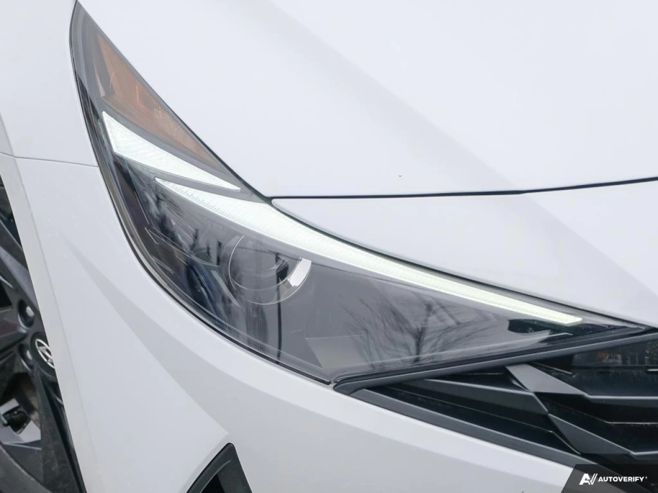 2022 Hyundai Elantra Preferred Main Image