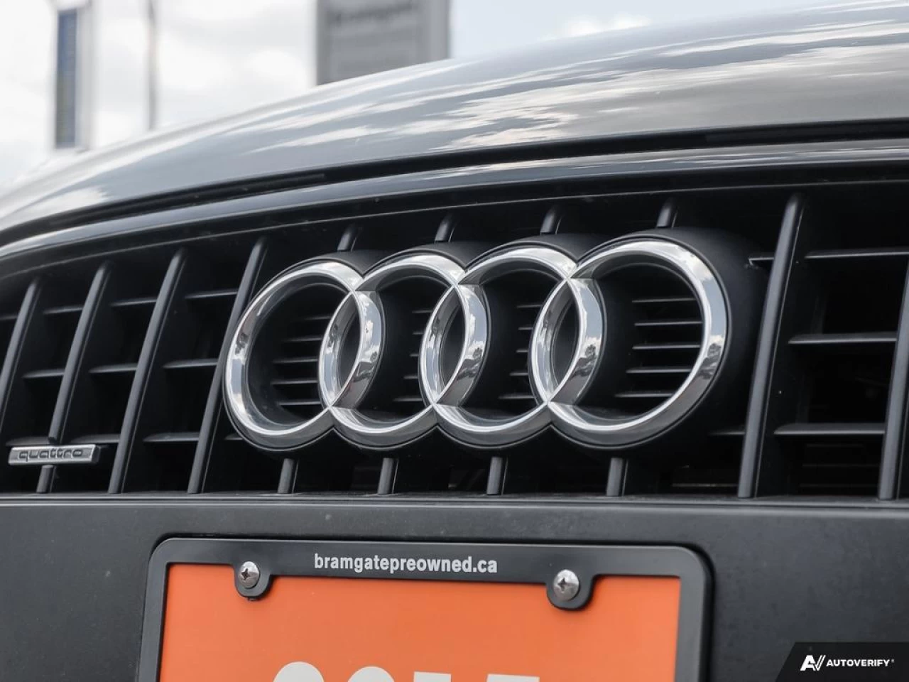 2015 Audi Q7 3.0L TDI Vorsprung Quattro Main Image