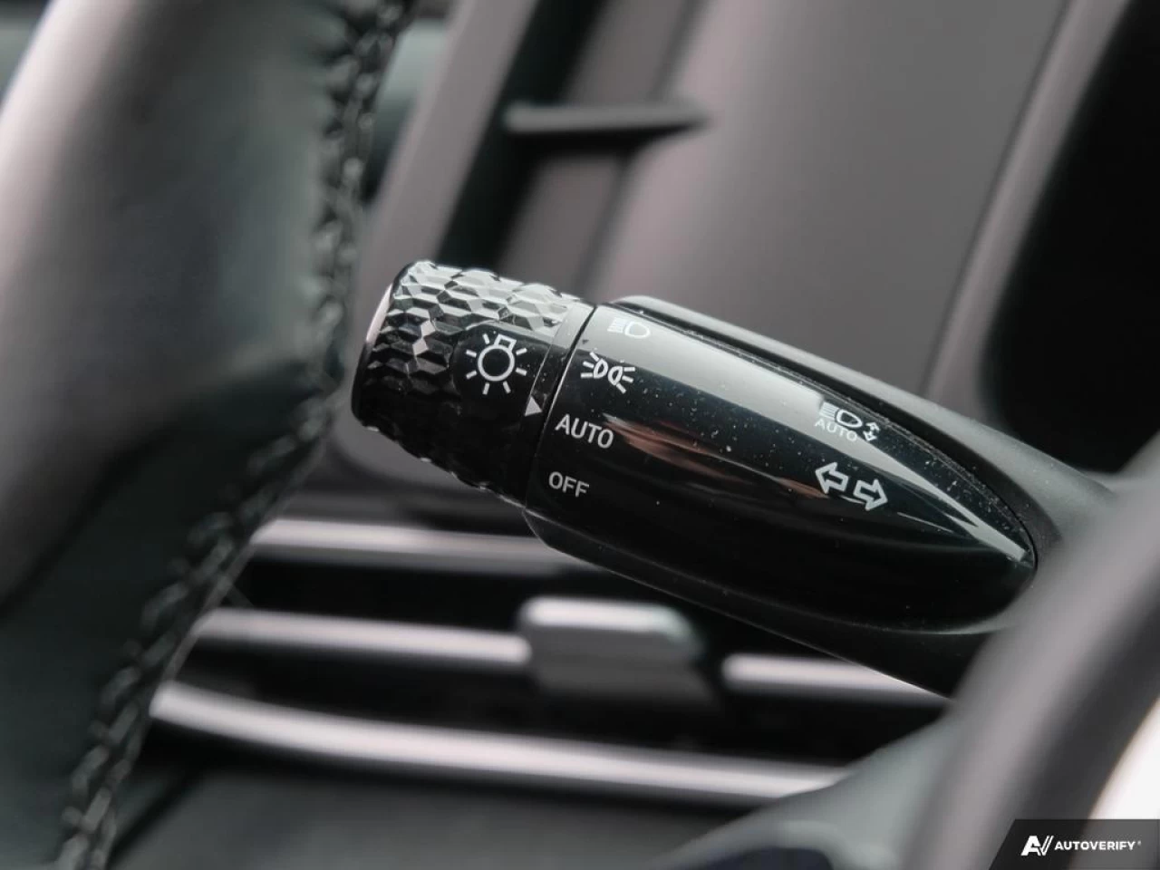 2022 Hyundai Elantra Preferred Main Image