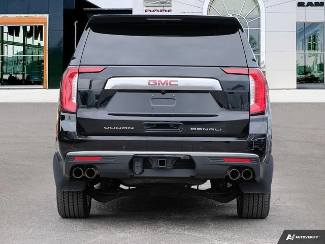 GMC Yukon Denali 2021
