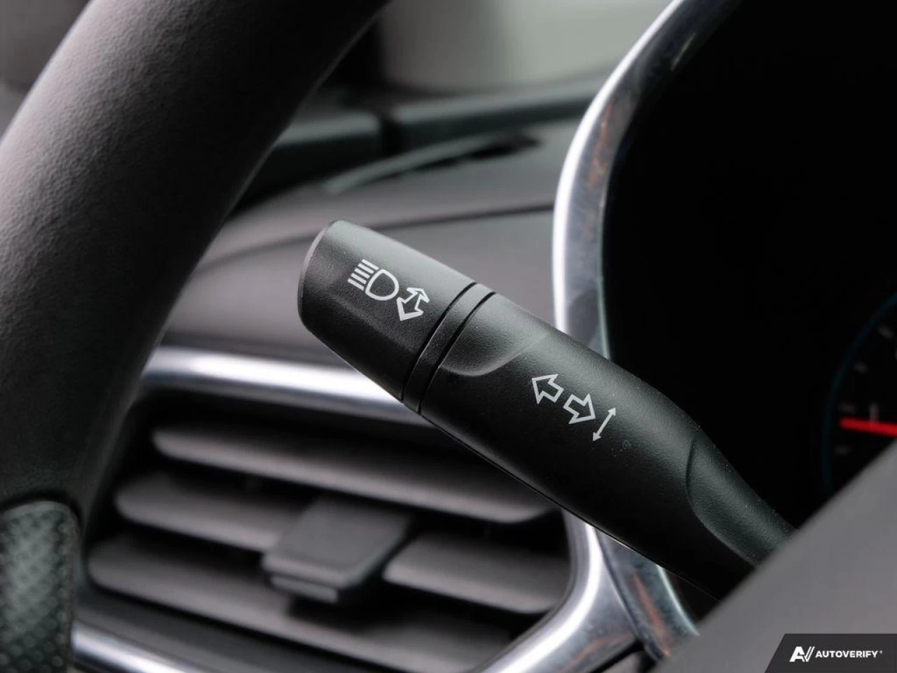 2019 Chevrolet Equinox LT Main Image