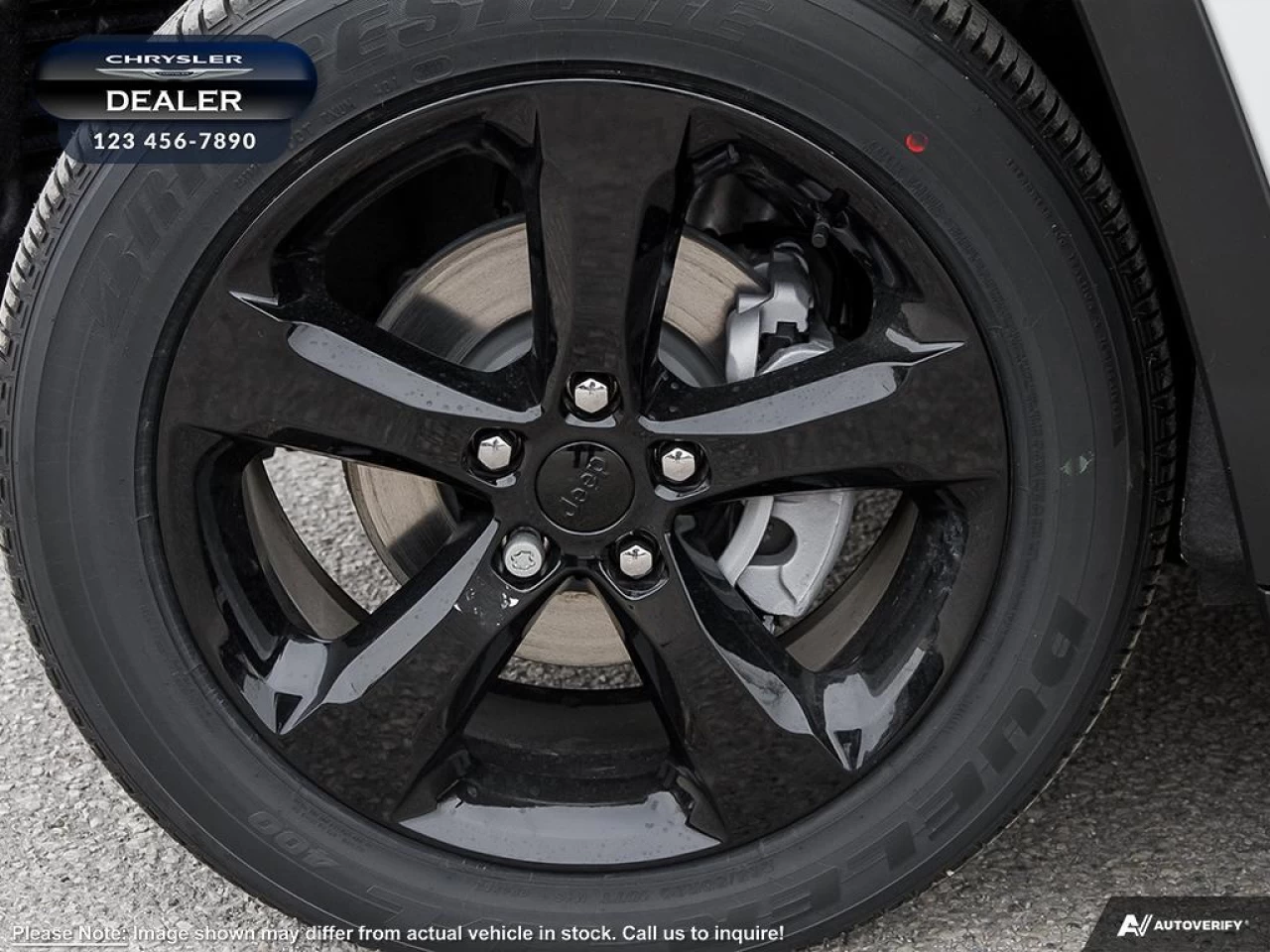 2023 Jeep Grand Cherokee Altitude Main Image