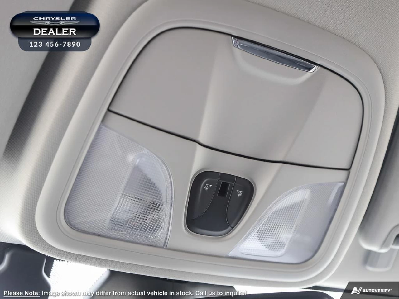 2022 Jeep Cherokee Altitude Main Image