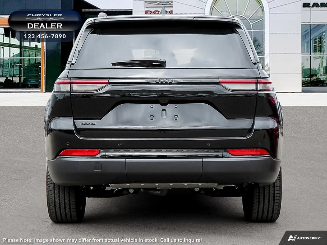 2023 Jeep Grand Cherokee Altitude Main Image