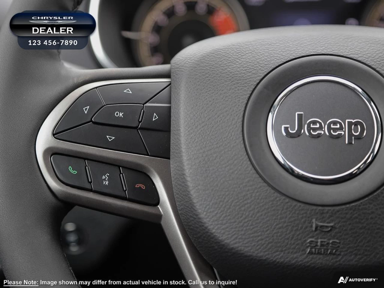 2022 Jeep Cherokee Altitude Main Image