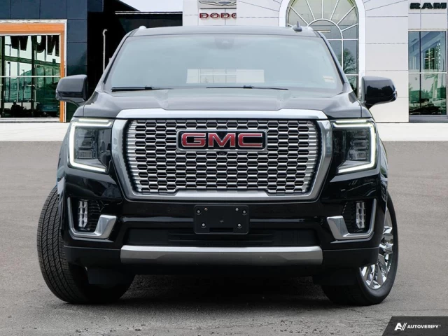 GMC Yukon Denali 2021