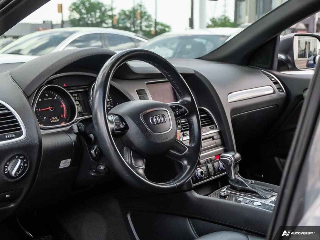 2015 Audi Q7 3.0L TDI Vorsprung Quattro Main Image