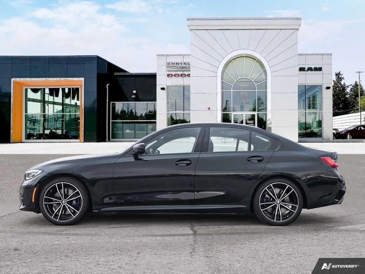 2021 BMW 3 Series 330i xDrive Sedan North America Main Image