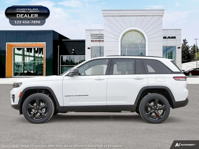 Jeep Grand Cherokee Altitude 2023
