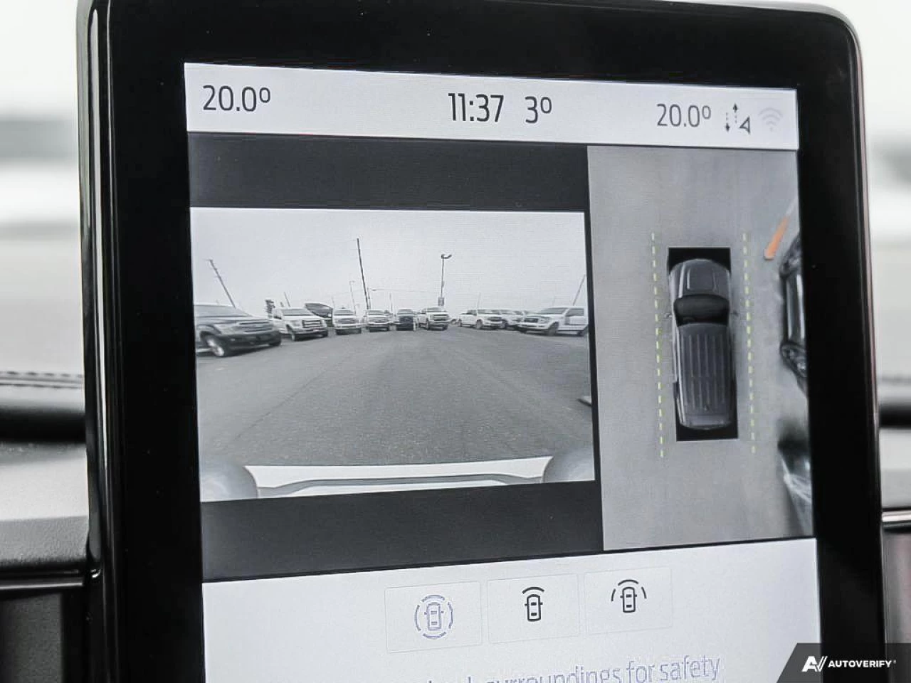 2020 Ford Explorer Platinum Main Image