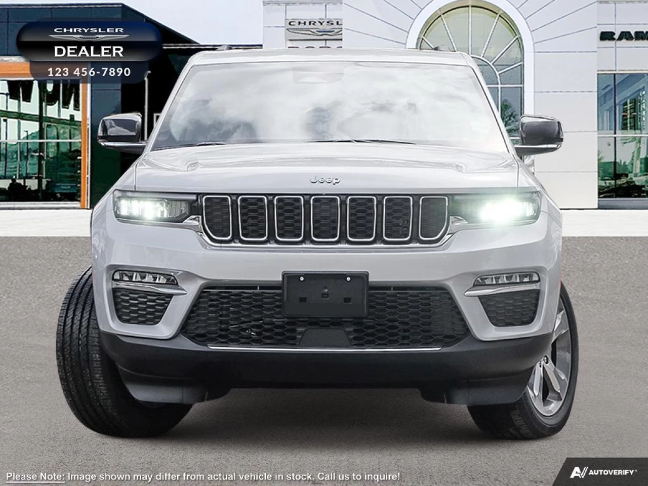 2022 Jeep Grand Cherokee Limited Main Image