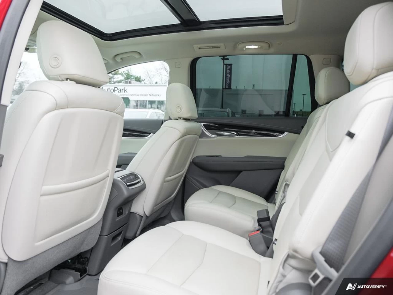 2022 Cadillac XT6 Premium Luxury Main Image