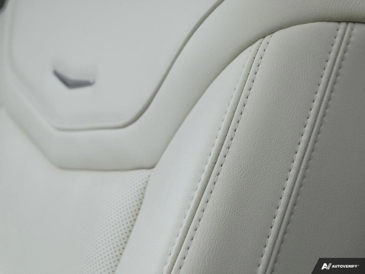 2022 Cadillac XT6 Premium Luxury Main Image