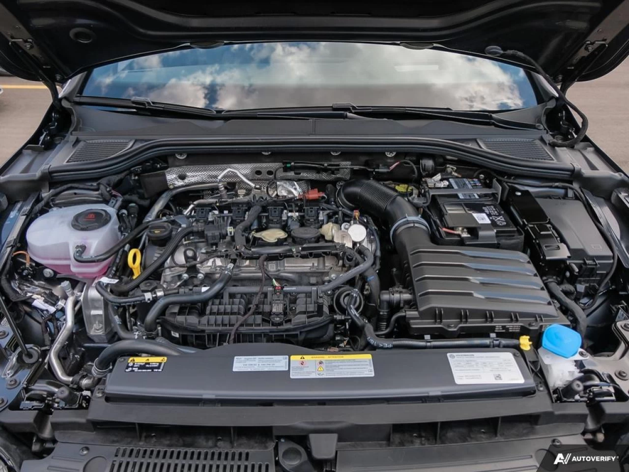 2022 Volkswagen Golf GTI Performance Main Image